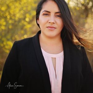 Meet your Posher, Adriana